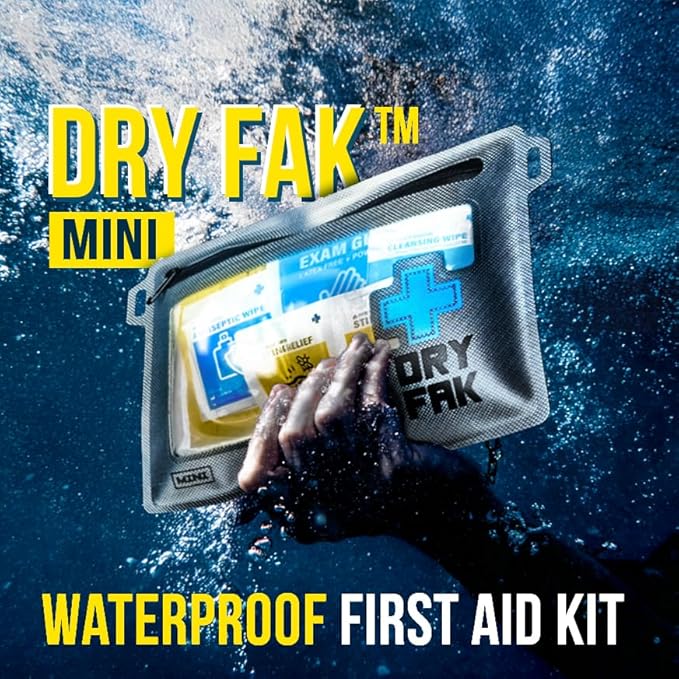 EVERLIT Ultralight Waterproof First Aid Kit, Boat First Aid Kit, Marine Medical Kit for Boating, Kayak, Backpacking, Hiking, Camping, Emergency Kit (Orange)