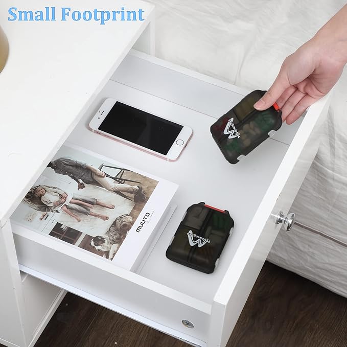 2PS Weekly Pill Organizer Small Folding Box 7 Day BPA-Free Daily Pill Container Foldable Travel Pill Case with Lock Pill Holder, Medicine Organizer for Purse Pocket to Store Vitamin Etc (Black)