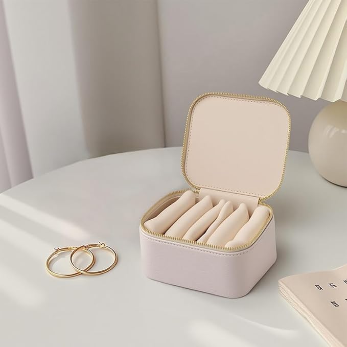 Jewelry Box Organizer for Women,Small Jewelry Travel Case,Leather Travel Jewelry Organizer with 6 Velvet Jewelry Zipper Pouches, Jewelry Organizer for Graduation Wedding Gift(Off White)