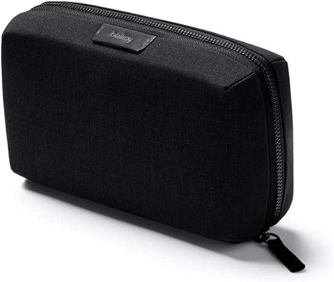 Bellroy Tech Kit (Tech Accessories Organizer Pouch, Zipper Closure Design, Stores Power Bank, Phone Charger, Cables & More, Internal)