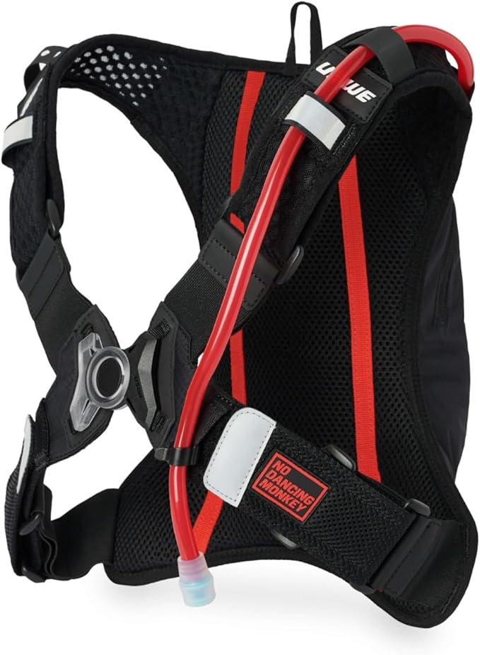 USWE Outlander XC Hydration Pack, Running, Hiking Hydration Backpack with Water Bladder (1.5L/50oz), Hydropack for Men & Women, Backpack Gear & Equipment for Cycling, MTB
