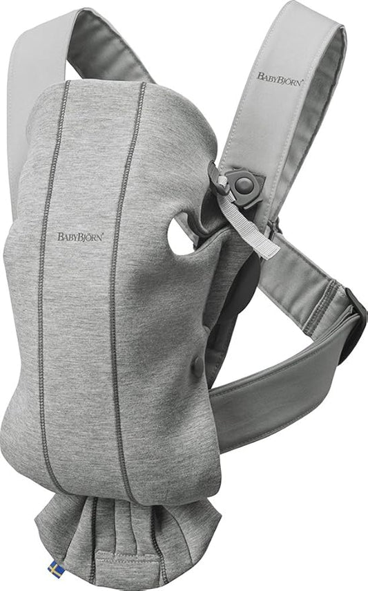 BabyBjörn Baby Carrier Mini, Light Gray, 3D Jersey | Infant Carrier (7-25 lbs), Ergonomic, Easy-to-Use