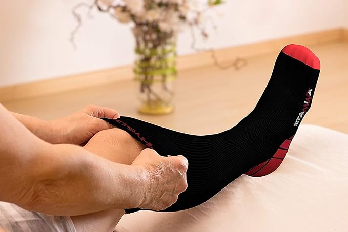 Physix Gear Compression Socks 20-30 mmHg - Men & Women - Running, Nurses, Shin Splints, Flight, Travel