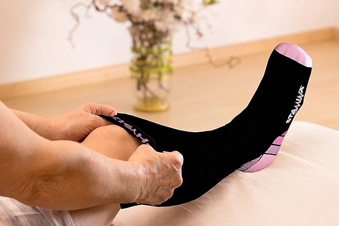 Physix Gear Compression Socks 20-30 mmHg - Men & Women - Running, Nurses, Shin Splints, Flight, Travel