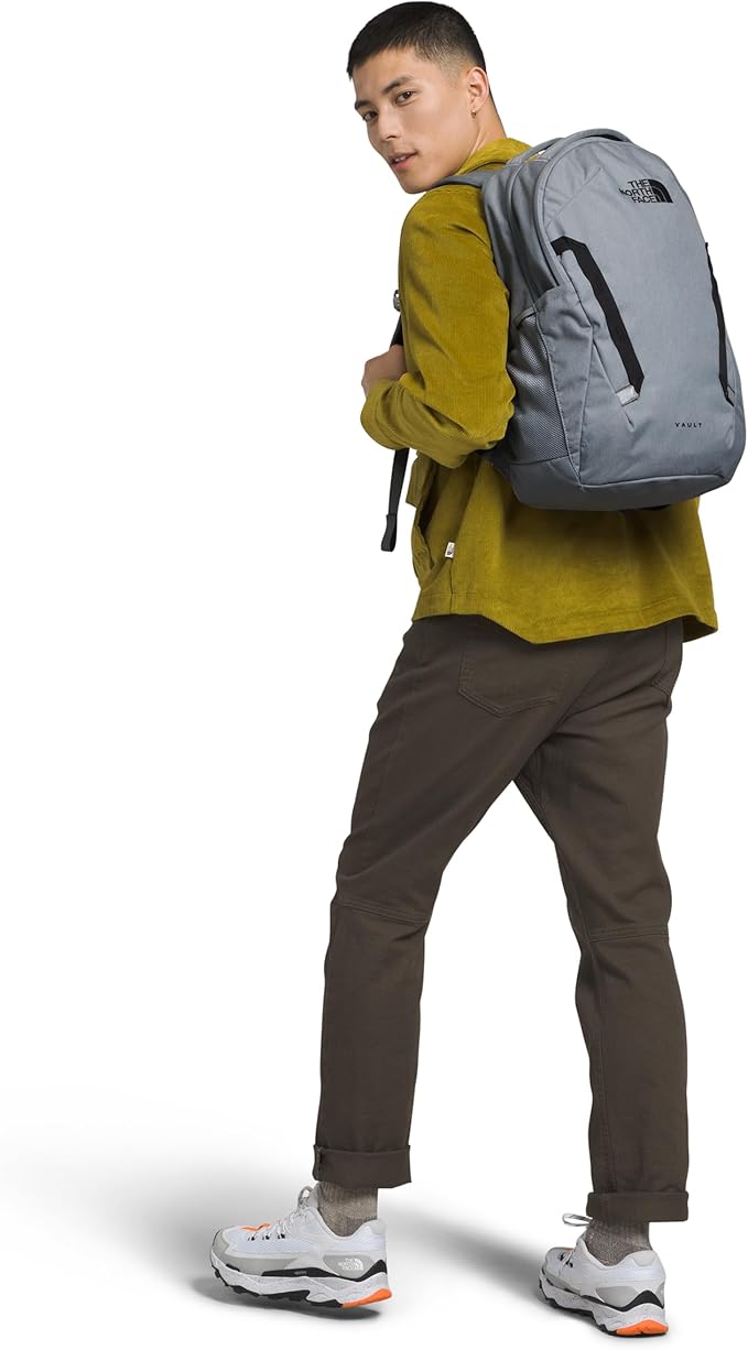 THE NORTH FACE Vault Everyday Laptop Backpack | Commuter Travel Bag with Water-Repellent Finish, Spacious Main Compartment, Mid Grey Dark Heather/TNF Black-NPF, One Size