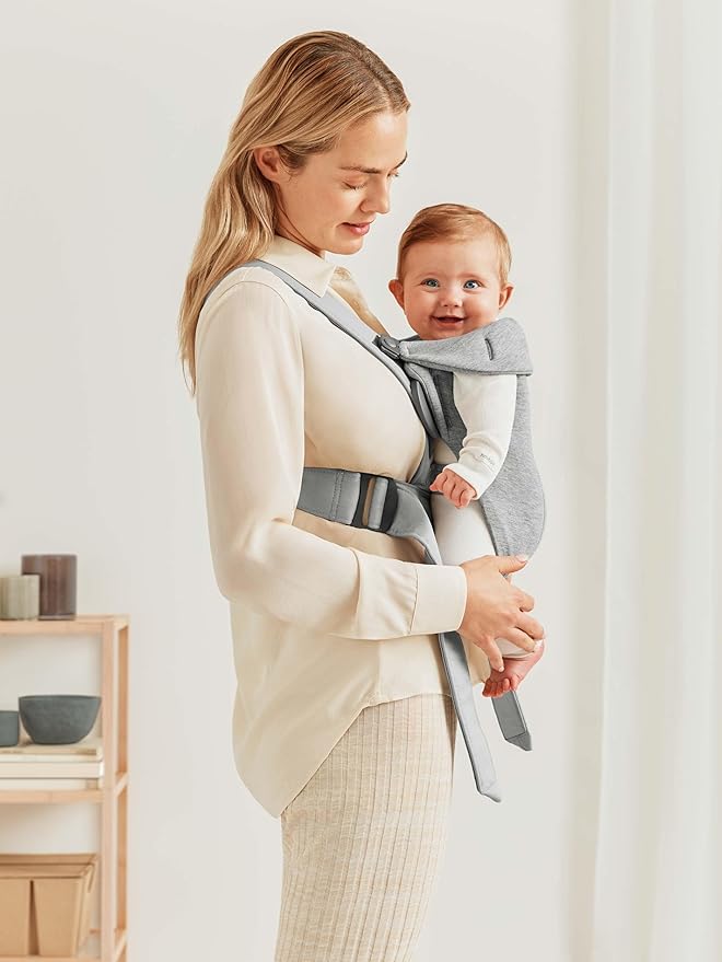 BabyBjörn Baby Carrier Mini, Light Gray, 3D Jersey | Infant Carrier (7-25 lbs), Ergonomic, Easy-to-Use