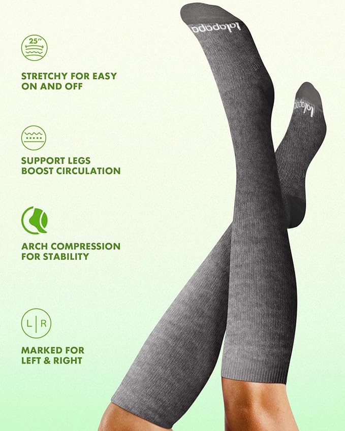 Bamboo Viscose Compression Socks for Women Men 2 Pairs 15-20mmHg Knee High Compression Socks Travel Nurse