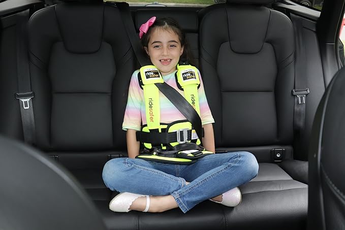 Large Yellow, Lightweight, Compact, Portable Car Seat - Perfect for Travel and Everyday Child Safety