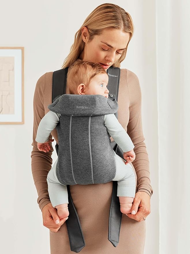 BabyBjörn Baby Carrier Mini, Dark Gray, 3D Jersey Infant Carrier (7-25 lbs), Ergonomic, Easy-to-Use