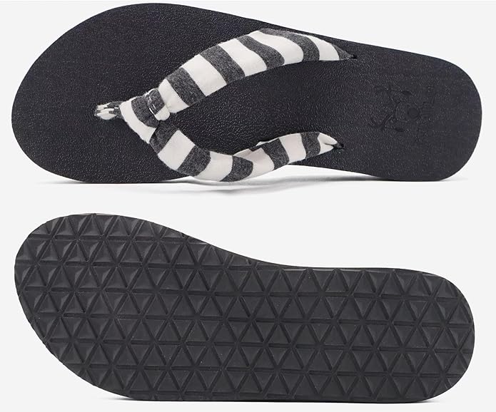 KuaiLu Flip Flops for Women with Arch Support Yoga Mat Comfortable Summer Beach Walking Thong Cushion Sandals Slip On Indoor Outdoor