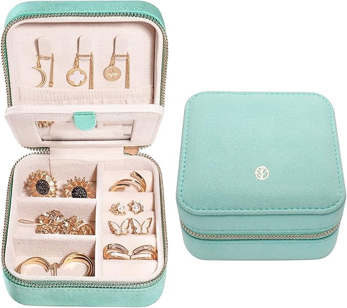 S.Leaf Travel Jewelry Box - Portable Case for Women - Suede Touch Mint Green