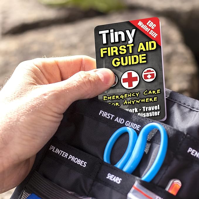 Tiny First Aid Guide: Emergency Medical Care for Anywhere - The Ultimate Step-by-Step, Everyday Carry: Survival Medicine Pocket, Micro-Guide, 5-Pack