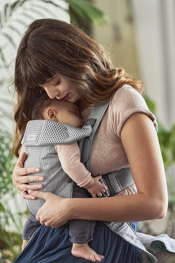 BabyBjörn Baby Carrier Mini, Gray, 3D Mesh | Newborn Carrier (7-25 lbs), Ergonomic, Easy-to-Use