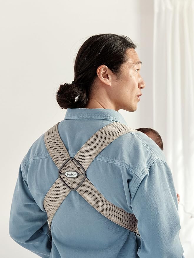 BabyBjörn Baby Carrier Mini, Gray Beige, 3D Mesh Newborn Carrier (7-25 lbs), Ergonomic, Easy-to-Use